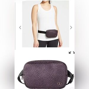 Calia by Carrie Underwood Neoprene waist pack black belt bag